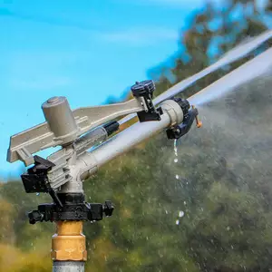 Спринклера для поливу Спринклера для поливу