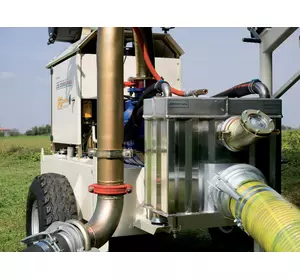 Моторно-насосні агрегат RM Italy, двигун Iveco N45 MSTX, насос Caprari MEC Mg 100/2 HT - 126 к.с. (93 kWt) Моторно-насосні агрегат RM Italy, двигун Iveco N45 MSTX, насос Caprari MEC Mg 100/2 HT - 126 к.с. (93 kWt)