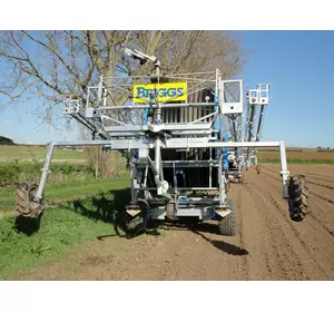 Узкозахватные консоли для полива Briggs от 18 до 60 м (модели R18, R24, R30, R40) Узкозахватные консоли для полива Briggs от 18 до 60 м (модели R18, R24, R30, R40)