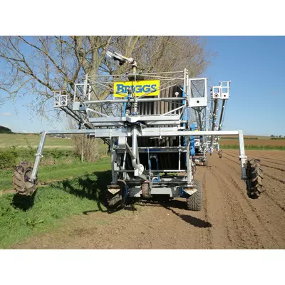 Узкозахватные консоли для полива Briggs от 18 до 60 м (модели R18, R24, R30, R40)